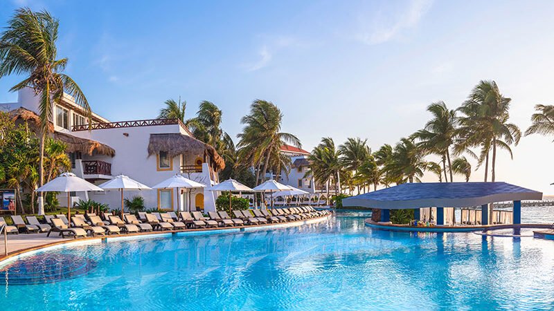 Desire Pearl – Cancun Resort